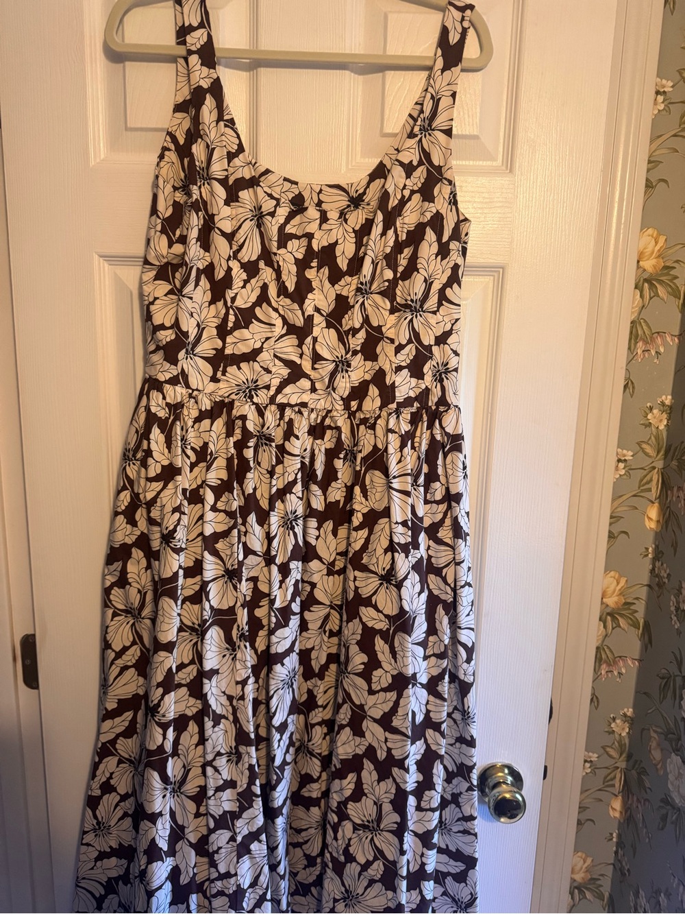 J.Crew Women’s Sleeveless Brown Floral Midi Dress with White Blooms